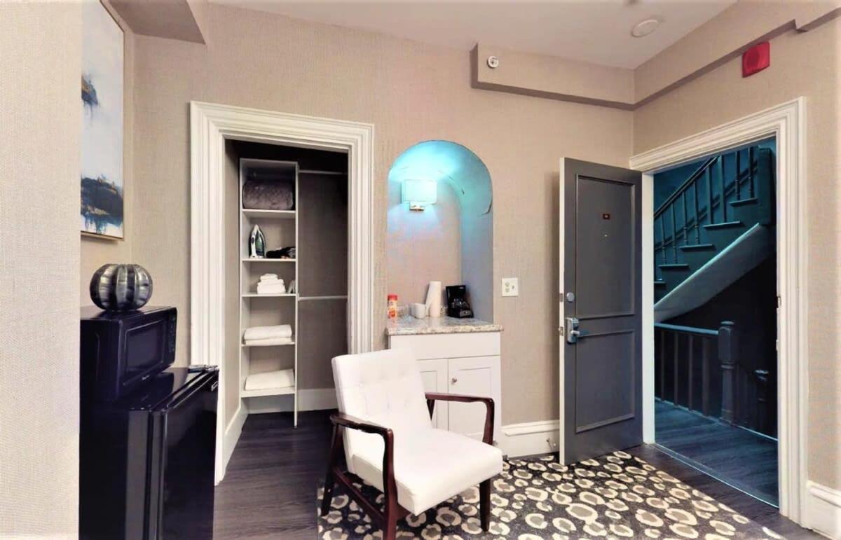 L 3-33 Stylish Private Studio In Boston! 외부 사진